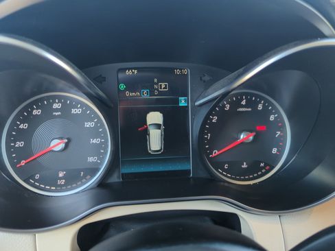 Used 2022 Mercedes-Benz GLC 300 GLC 300 image 11