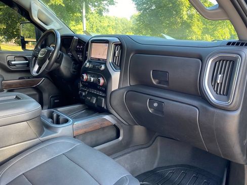 Used 2022 GMC Sierra 2500 SLT w/ SLT Premium Package AWD/4WD image 30