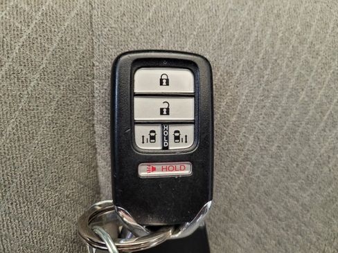 Used 2016 Honda Odyssey EX image 32