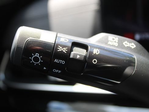 New 2026 Kia Carnival SX Prestige FWD image 36