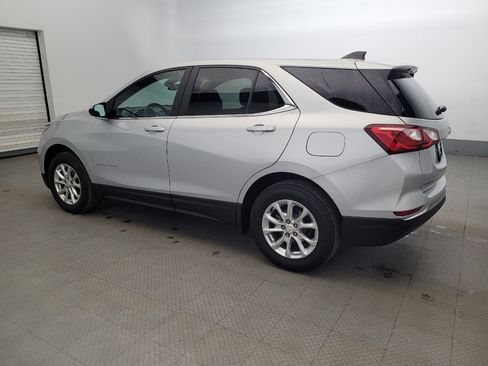 Used 2021 Chevrolet Equinox LT image 3