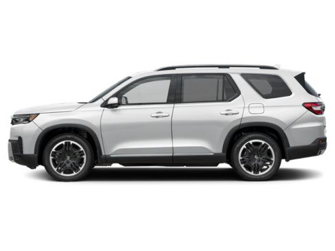 New 2026 Honda Pilot Touring image 3