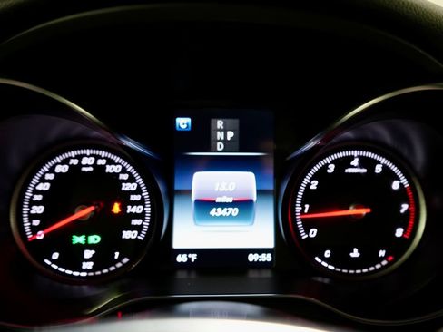 Used 2018 Mercedes-Benz GLC 300 4MATIC Coupe image 16