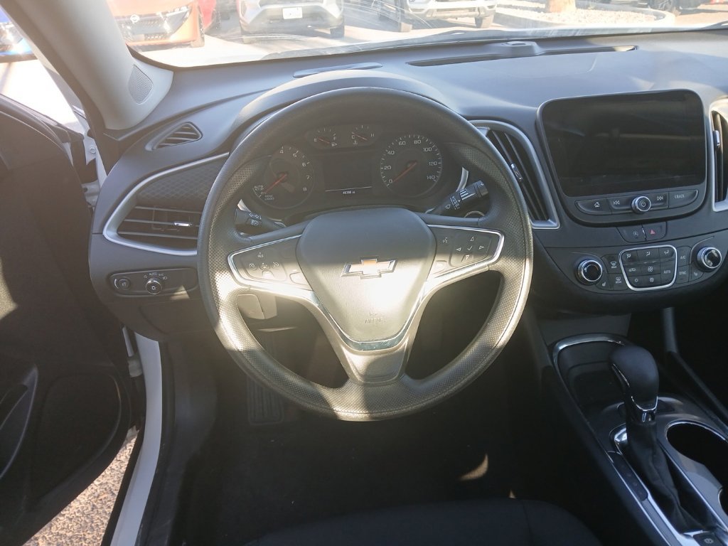 Used 2024 Chevrolet Malibu LT FWD image 4