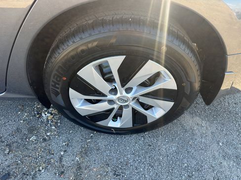 New 2025 Nissan Altima 2.5 S image 22