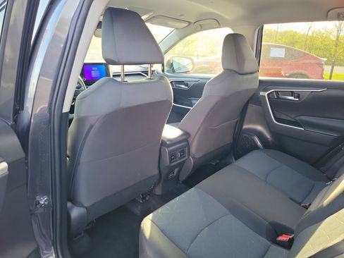Certified 2025 Toyota RAV4 XLE AWD/4WD image 12