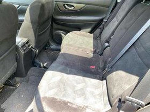 Used 2014 Nissan Rogue SV w/ SV Premium Package image 10