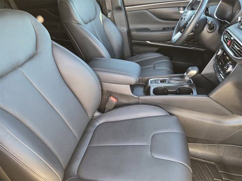Used 2020 Hyundai Santa Fe SEL image 19