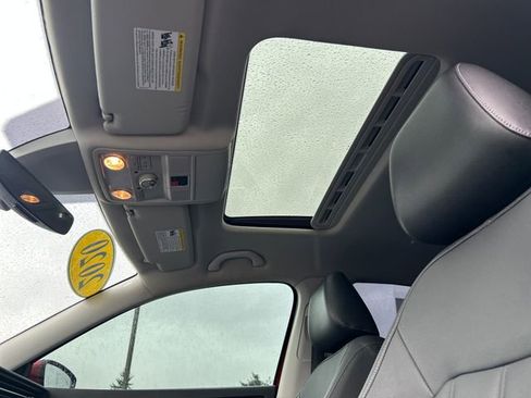 Used 2020 Volkswagen Passat 2.0T SEL image 27