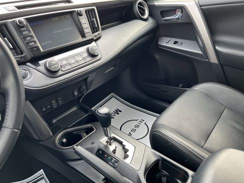 Used 2018 Toyota RAV4 XLE image 27