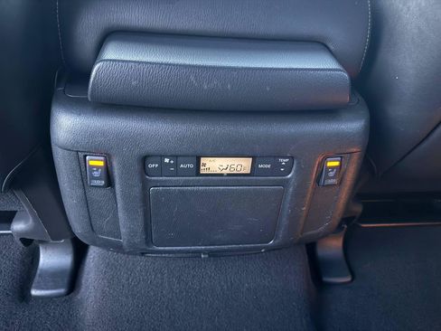 Used 2016 INFINITI QX80 4WD w/ 22" Wheel Package image 39