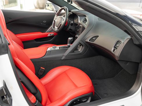 Used 2017 Chevrolet Corvette Grand Sport image 36