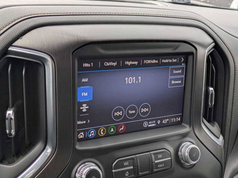 Used 2022 GMC Sierra 1500 AT4 w/ AT4 Preferred Package image 31