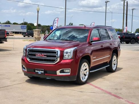 Used 2017 GMC Yukon SLE w/ Convenience Package RWD image 3