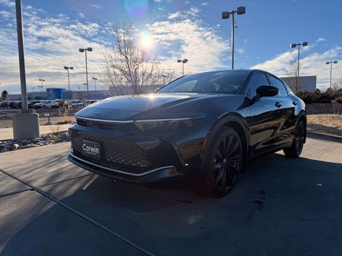 New 2026 Toyota Crown Nightshade image 3