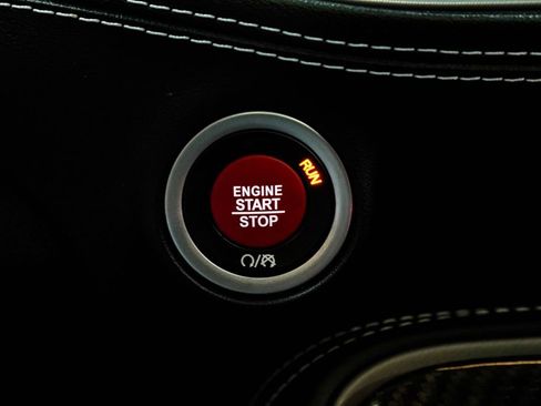 Used 2023 Dodge Challenger SRT Hellcat w/ Driver Convenience Group RWD image 27