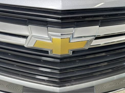 Used 2024 Chevrolet Equinox LT image 9