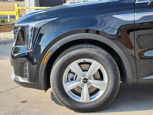 New 2026 Kia Sorento LX image 5