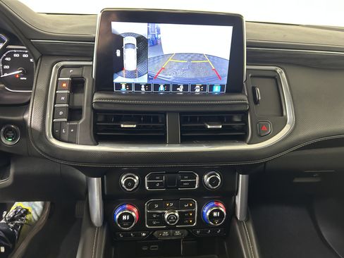 Used 2021 GMC Yukon SLT w/ SLT Luxury Plus Package AWD/4WD image 21