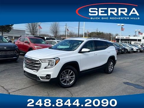 Certified 2024 GMC Terrain SLT image 1