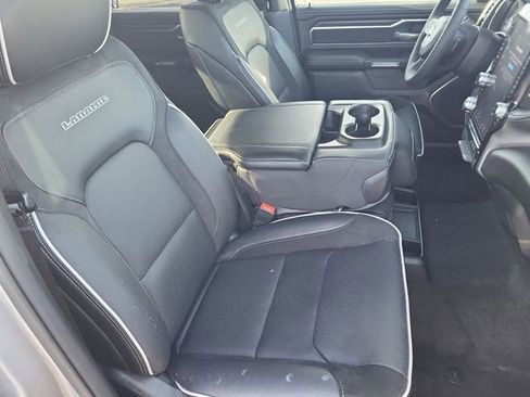Used 2025 RAM 1500 Laramie image 12