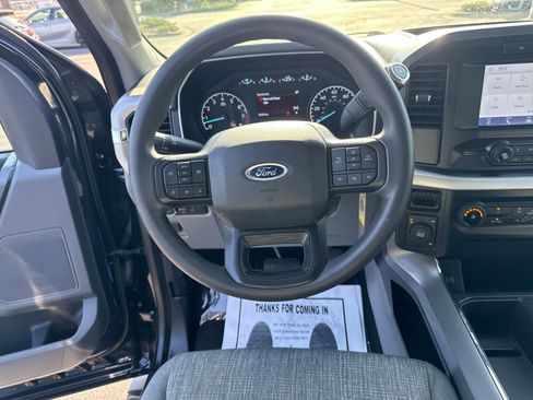 Used 2022 Ford F150 XLT image 16