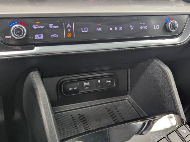 Used 2023 Kia Sportage EX FWD image 20