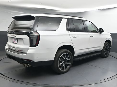 Used 2025 Chevrolet Tahoe RST w/ Comfort Package AWD/4WD image 8
