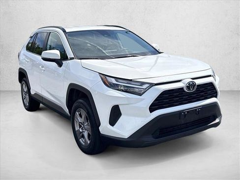 Certified 2025 Toyota RAV4 XLE FWD image 3
