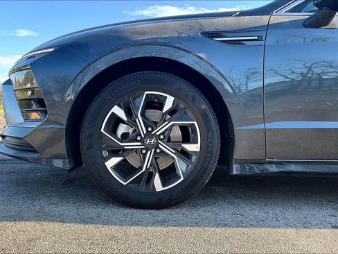 Used 2025 Hyundai Sonata SEL image 8