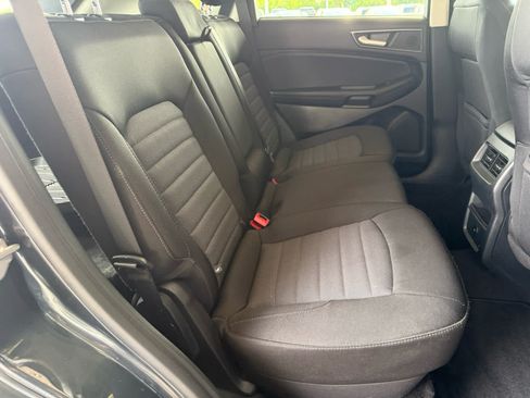Certified 2023 Ford Edge SE w/ Black Appearance Package AWD/4WD image 7