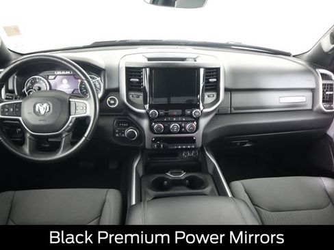 Used 2022 RAM 1500 Big Horn AWD/4WD image 37