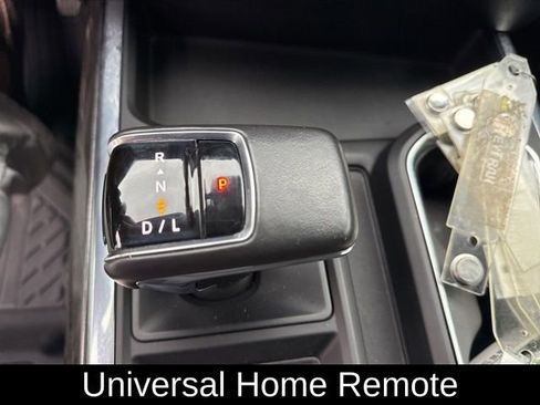 Used 2022 Chevrolet Silverado 1500 LTZ w/ LTZ Premium Package image 37