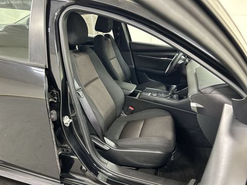 Used 2024 MAZDA MAZDA3 s FWD image 22