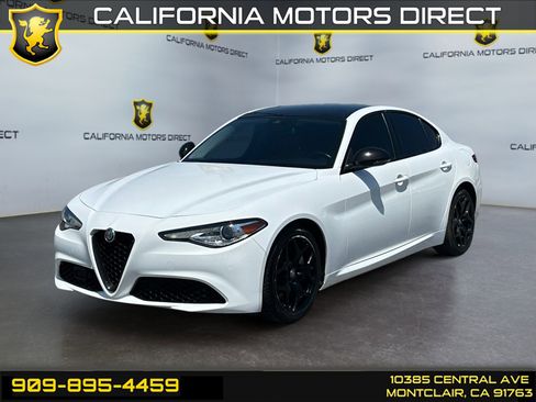 Used 2021 Alfa Romeo Giulia Sprint w/ Nero Edizione RWD image 1