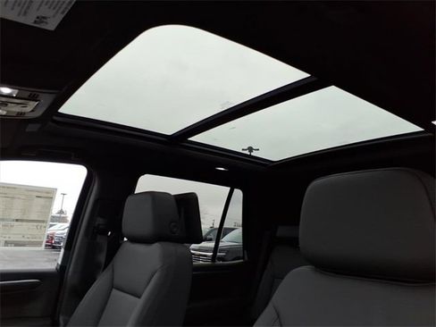 New 2026 Chevrolet Tahoe Z71 image 12