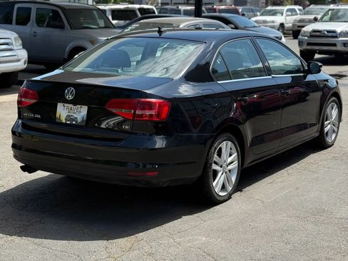 Used 2015 Volkswagen Jetta SEL FWD image 4