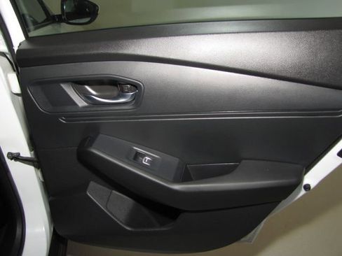 Used 2023 Honda Accord EX image 17