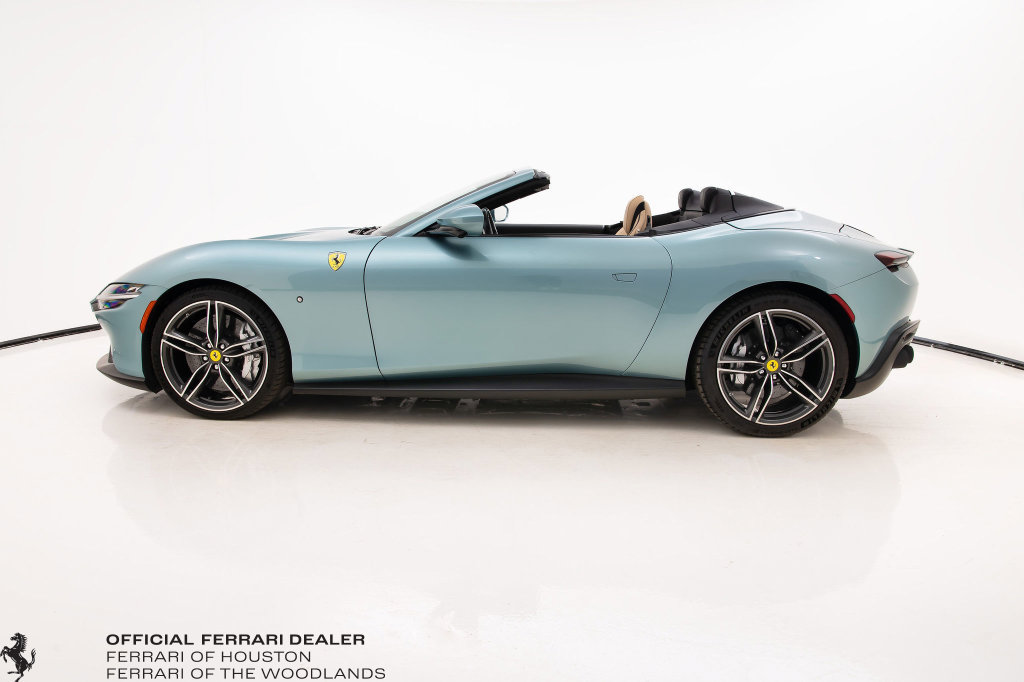 Certified 2024 Ferrari Roma Spider RWD image 8