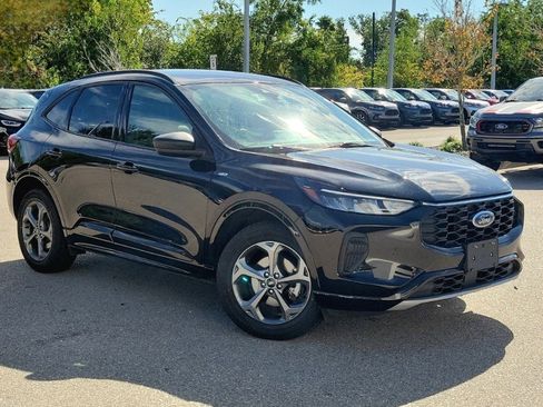 Used 2024 Ford Escape ST-Line image 31