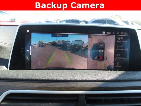 Used 2022 BMW 740i xDrive w/ Premium Package image 14