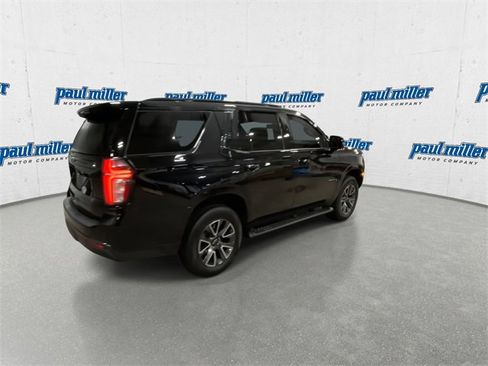 Used 2021 Chevrolet Tahoe Z71 w/ Z71 Signature Package image 11