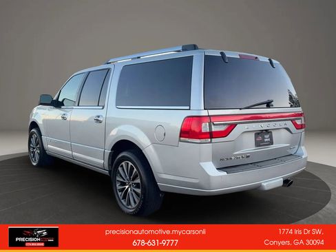 Used 2016 Lincoln Navigator L Select image 4