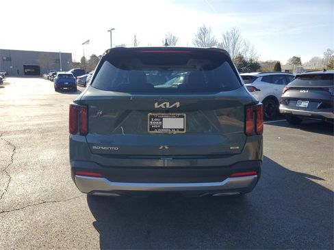 New 2026 Kia Sorento EX image 5