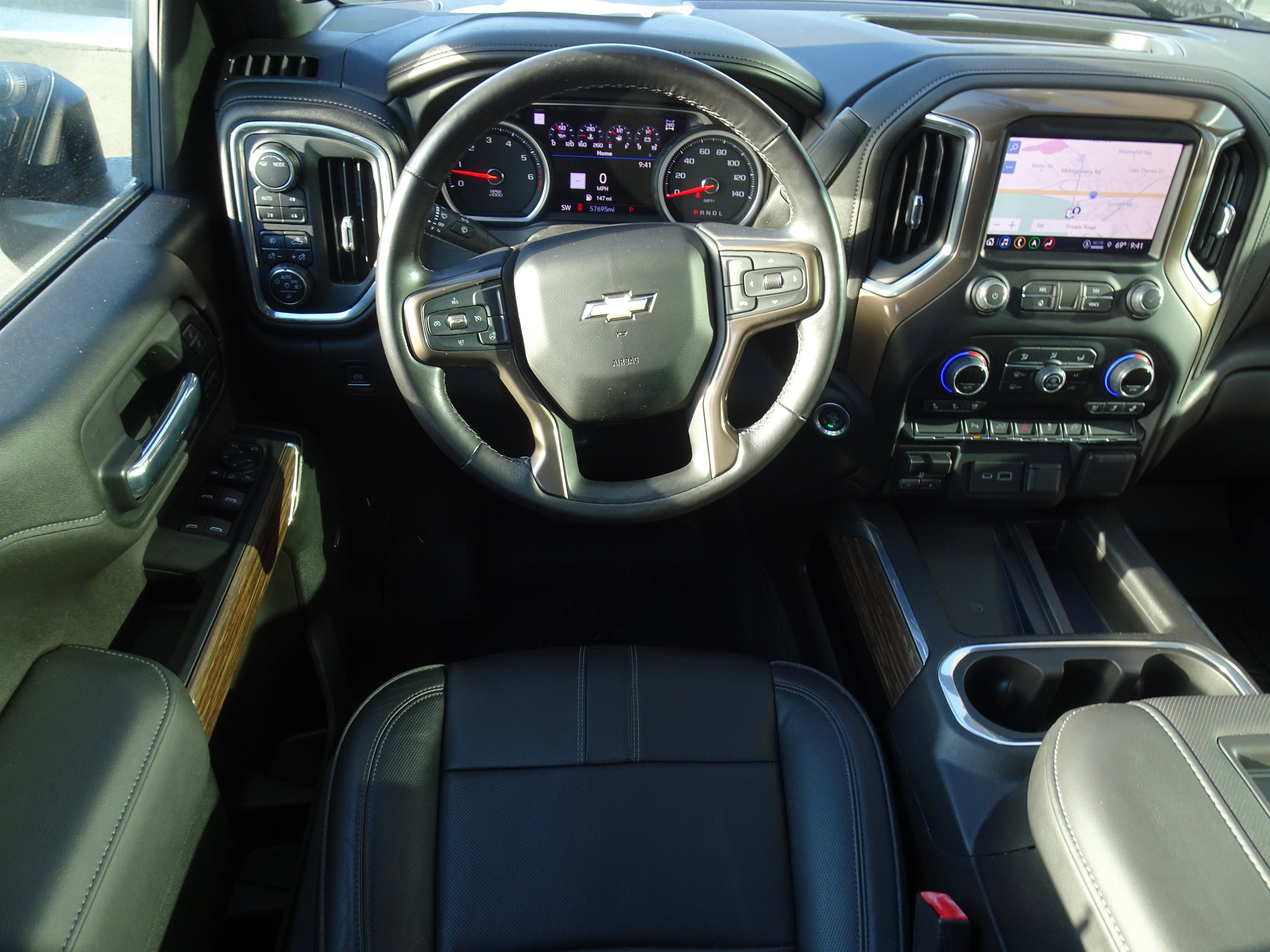 Used 2022 Chevrolet Silverado 2500 High Country w/ LPO, Dark Essentials Package AWD/4WD image 16