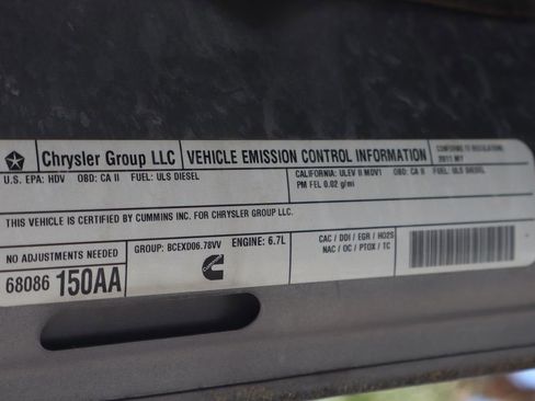 Used 2011 RAM 2500 Laramie w/ Protection Group AWD/4WD image 15