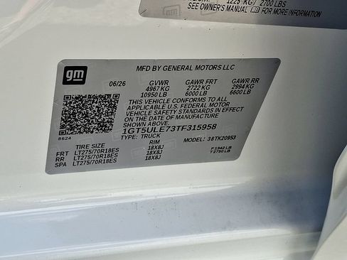 New 2026 GMC Sierra 2500 Pro w/ 1SA Pro Safety Plus Package AWD/4WD image 18