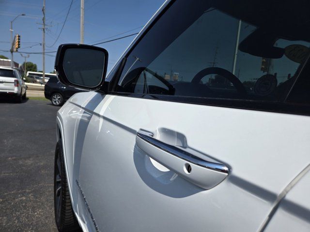 Used 2023 Jeep Grand Cherokee L Overland AWD/4WD image 41