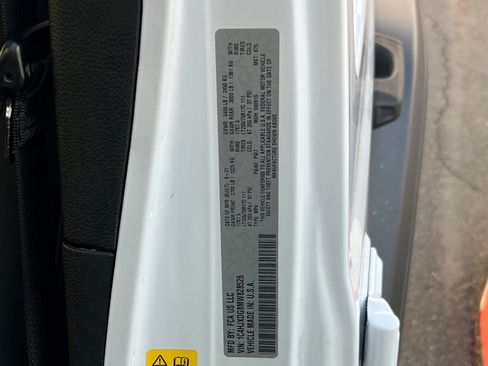 Used 2021 Jeep Wrangler Unlimited Sport image 29