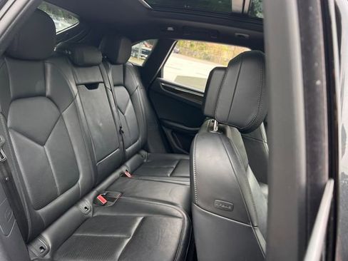Used 2023 Porsche Macan S image 28